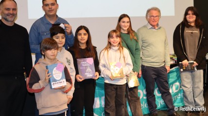 Junior Journalist 'Feest!' - Teksten van de lokale voorronde